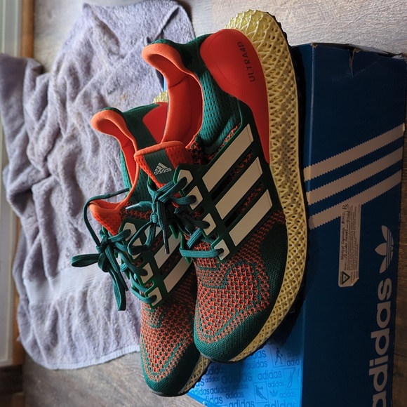 Adidas Boost Ultra 4D - Picture 3 of 6